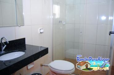 Rancho Meirival 3 - Banheiro da Suite 4