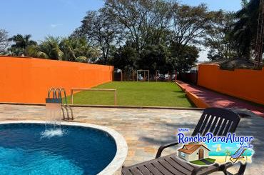 Rancho Classe A - Vista da Piscina para o Rio