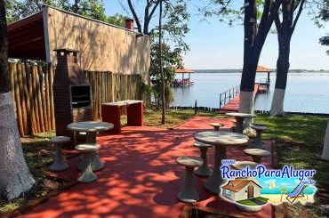 Rancho Classe A - Mesinha as Margens do Rio