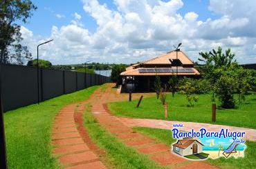 Rancho Recanto Maranata - Estacionamento Interno