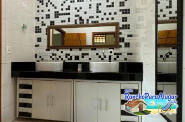 Rancho Recanto Falcão - Banheiro Suite 1