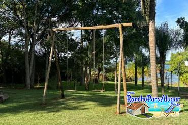 Rancho Recanto Falcão - Balanço Adulto