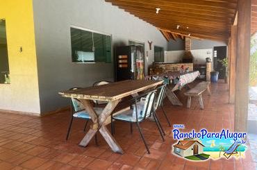 Rancho Recanto Falcão - Varanda Ampla