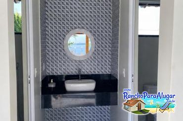 Rancho Rio Grande Premium - Espaços Entre os Banheiros