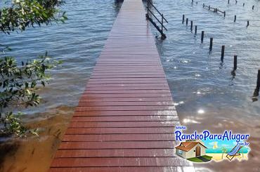 Rancho Santa Luzia - Pier com Quiosque