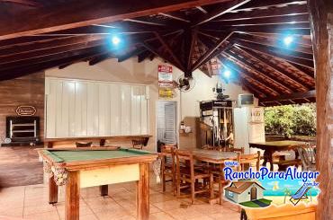 Rancho dos Macacos 2 - Quiosque com Mesa de Sinuca