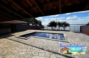 Rancho Ribeiro - Piscina com Hidromassagem
