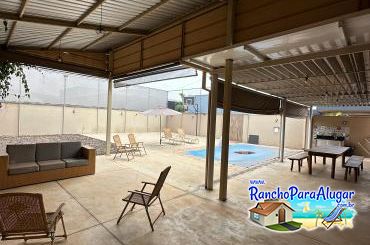 Rancho Sobrado Rancho para Alugar por Temporada em Rifaina SP