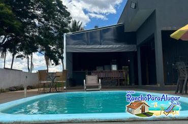 Rancho da Kelly - Vista da Piscina para a Varanda