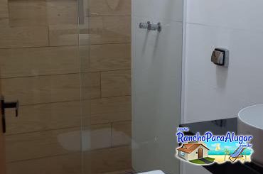 Rancho Recanto das Palmeiras 2 - Banheiro as Suites