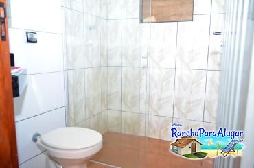 Rancho Recanto Dorotheo - Banheiro Social na Casa