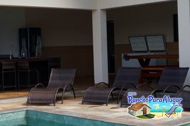 Rancho América - Vista da Piscina para a Varanda