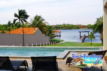 Rancho América - Vista da Varanda para a Piscina
