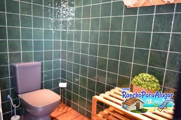 Rancho El Shaddai - Banheiro ao Lado da Piscina