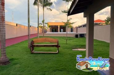 Rancho Diamante - Vista do Quiosque para a Piscina