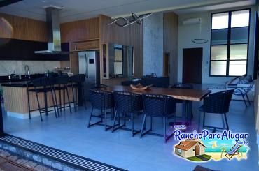 Rancho Flamboyant - Vista da Piscina para a Área Gourmet