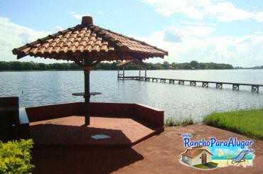 Rancho do Peixe - Pacu - Quiosque as Margens do Rio