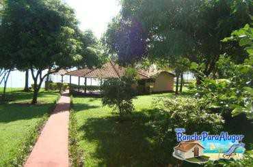 Rancho do Peixe - Pacu - Vista da Casa Para o Quiosque
