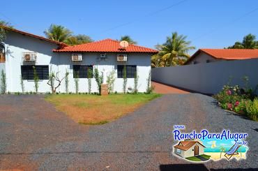 Rancho Oliveira - Estacionamento Interno